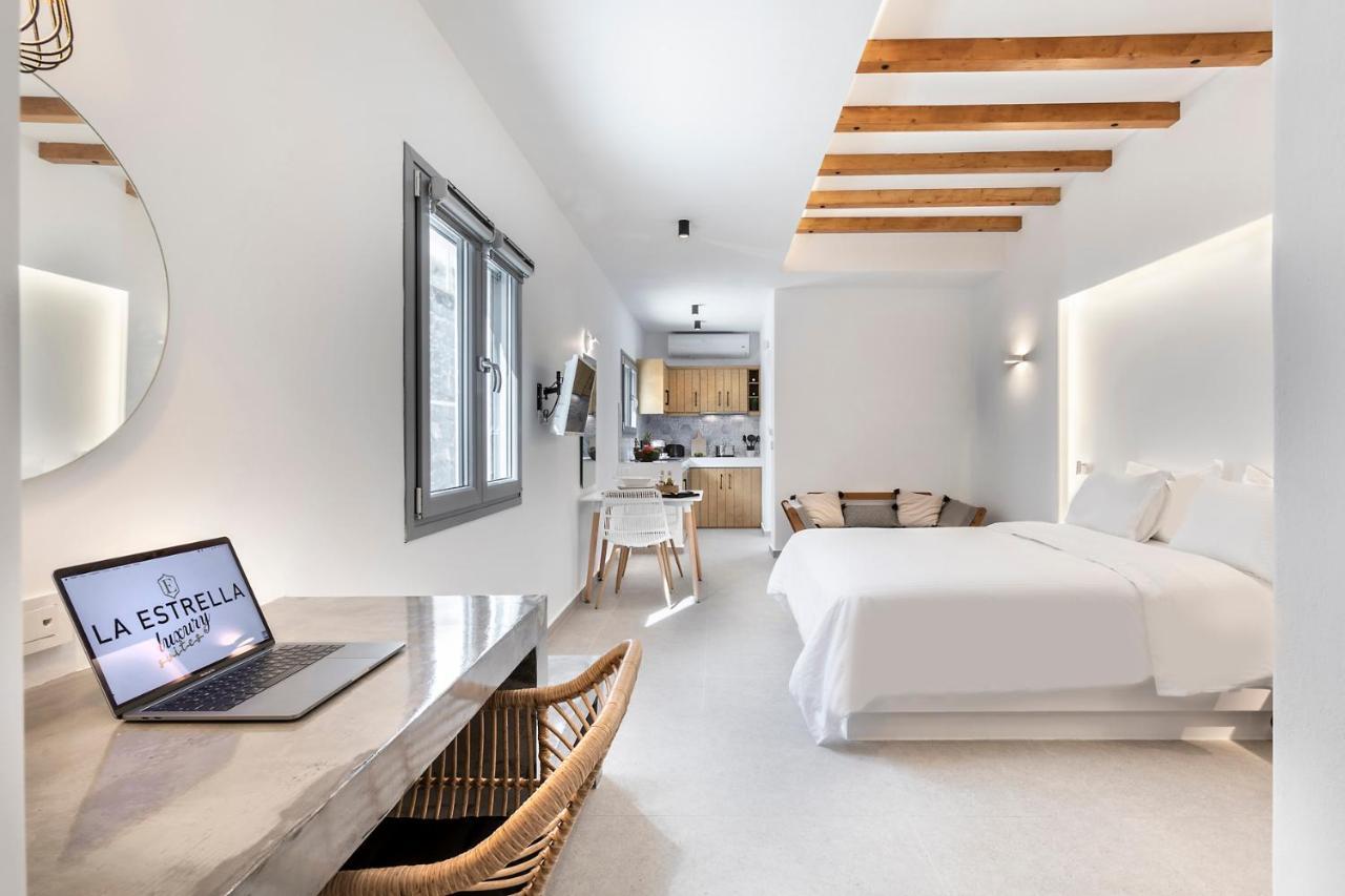 La Estrella 4 Suites With Sea View & 4 Prive Hot Tub Vourvoulos Екстер'єр фото